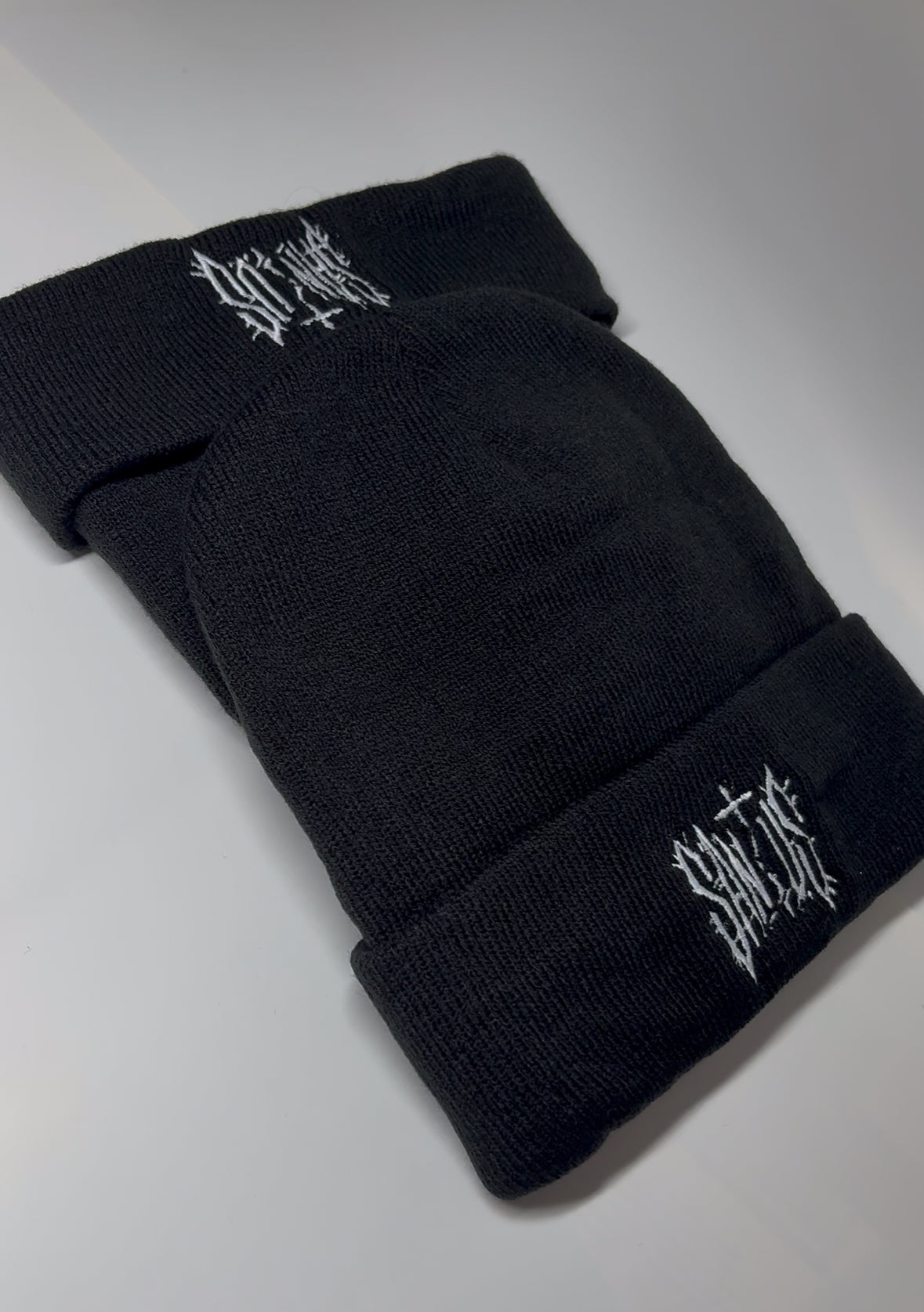 Sanctus Fashion Beanie